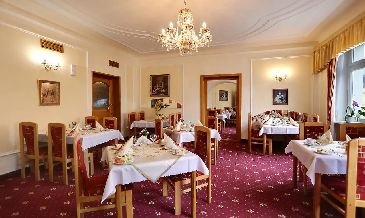 Spa Hotel Purkyně Karlovy Vary 3*,